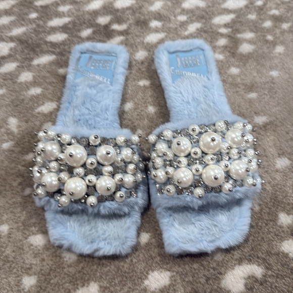 Jeffrey Campbell Baby Blue Facile Faux Fur Slide Sandals. Size 7.5 - Picture 6 of 12